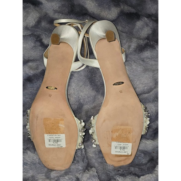 Badgley Mischka Telissa White Silver Embellished Ankle Strap Heels Size 12 - Picture 6 of 7